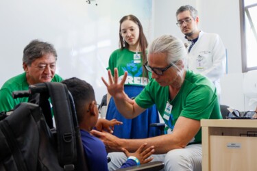 crer-e-palco-de-missao-humanitaria-internacional-e-amplia-acesso-a-cirurgias-de-alta-complexidade-no-sus